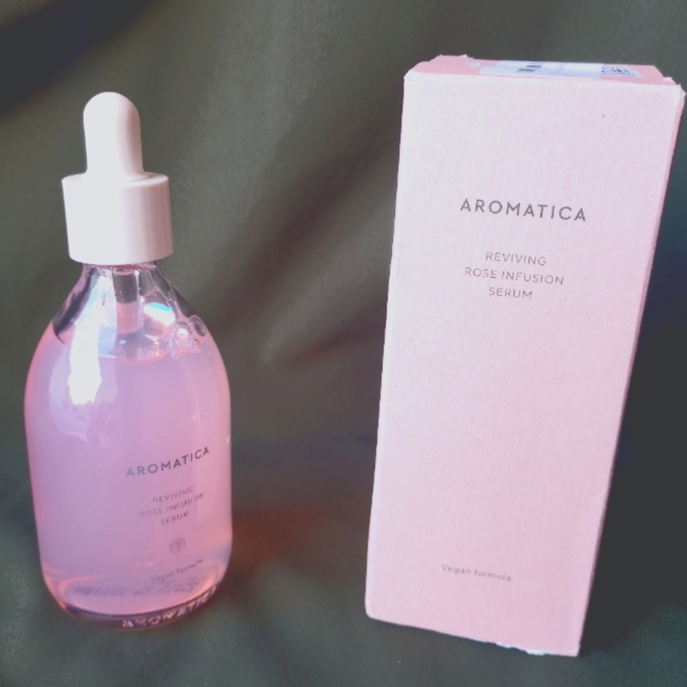 Aromática Reviving Rose Infusion Serum